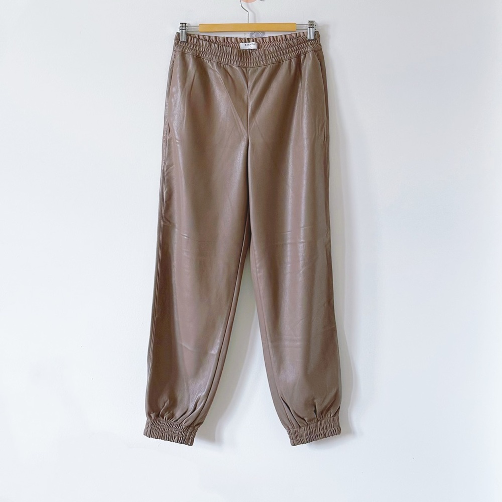 Aritzia Babaton Zedel Pant Vegan Leather Jogger Deep Taupe Mid-Rise Relaxed Sz S